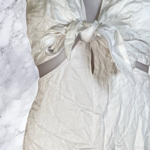 Lovers and Friends Forget Me Knot Romper - White - Picture 6 of 10